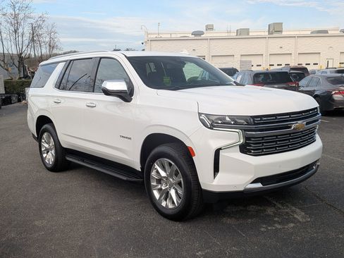 Used 2024 Chevrolet Tahoe Premier image 2