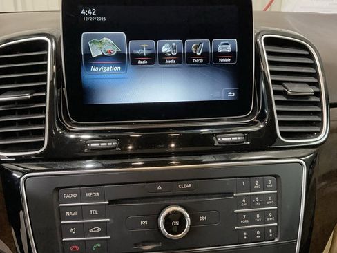 Used 2018 Mercedes-Benz GLE 350 GLE 350 image 17