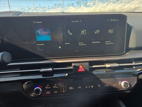 New 2026 Kia Sportage EX image 5