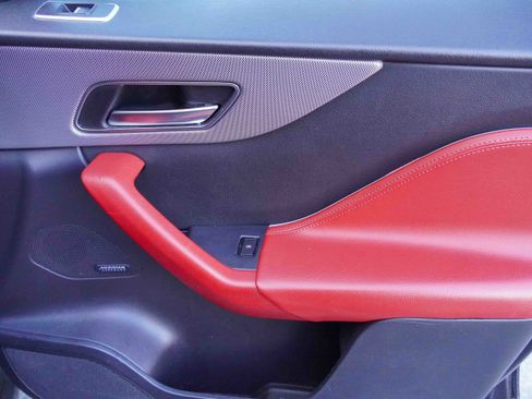 Used 2020 Jaguar F-PACE Checkered Flag image 31