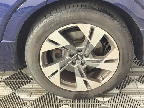 Used 2022 Audi e-tron Premium Plus AWD/4WD image 20