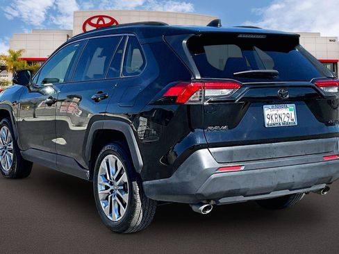 Used 2024 Toyota RAV4 XLE Premium image 2