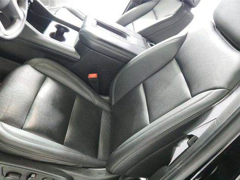 Used 2023 Chevrolet Tahoe LT image 34