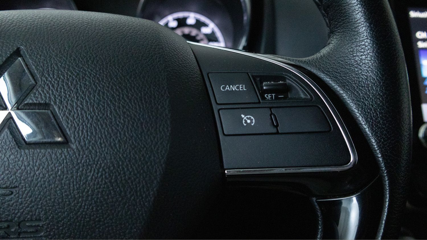Used 2024 Mitsubishi Outlander Sport SE AWD/4WD image 20