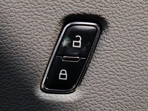 Used 2017 Ford F350 XL w/ Power Equipment Group image 16