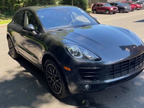 Used 2017 Porsche Macan S AWD/4WD image 5