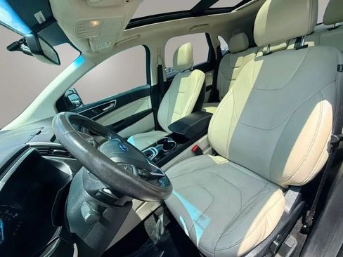 Used 2015 Ford Edge Titanium w/ Equipment Group 301A FWD image 12