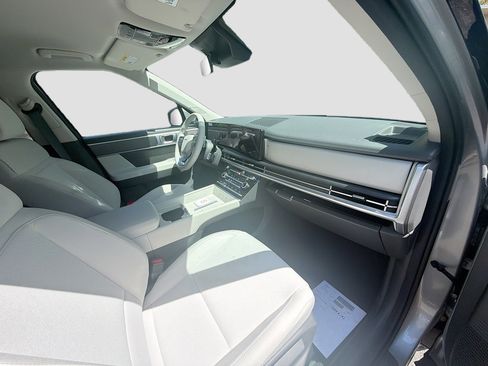 New 2026 Hyundai Santa Fe SE FWD image 21
