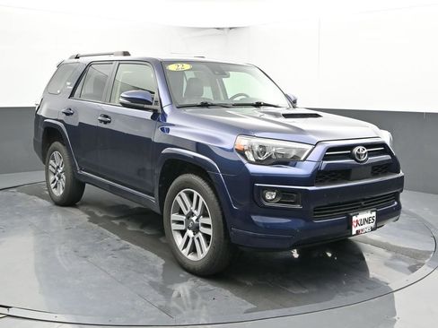 Used 2022 Toyota 4Runner TRD Sport w/ Technology Package AWD/4WD image 6
