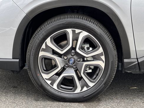 Certified 2025 Subaru Ascent Limited AWD/4WD image 30