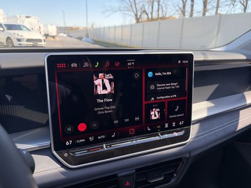 New 2026 Volkswagen Tiguan SE image 36