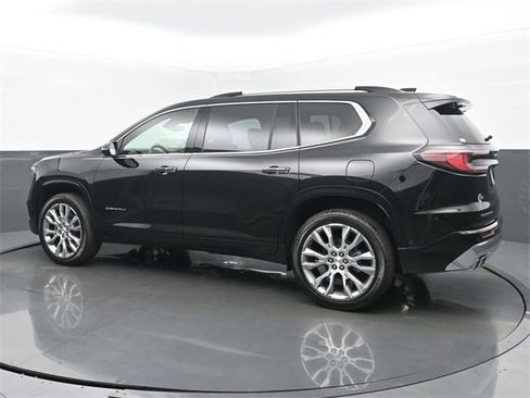 New 2025 GMC Acadia Denali w/ Super Cruise Package image 3