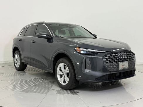 New 2025 Audi Q5 Premium image 7