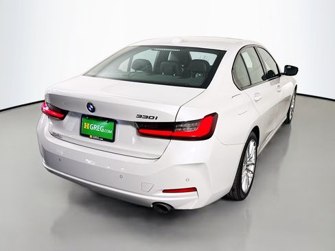 Used 2023 BMW 330i Sedan w/ Premium Package RWD image 10