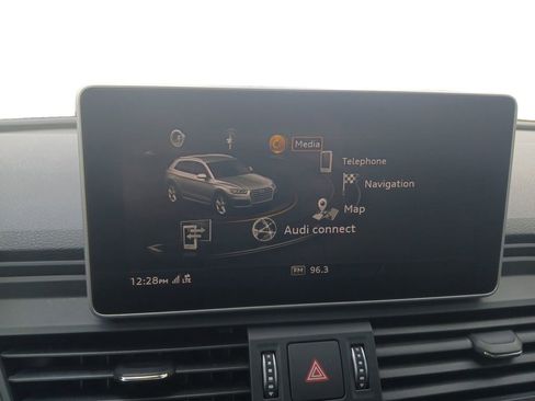 Used 2018 Audi Q5 Prestige w/ Prestige Package image 28