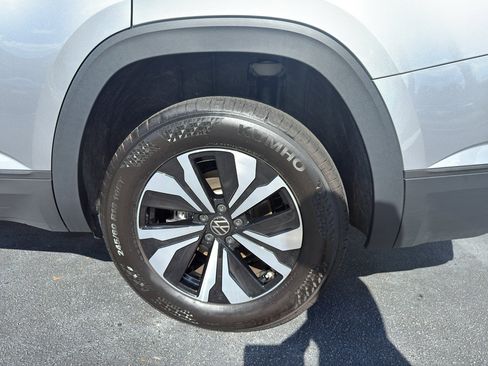 Used 2026 Volkswagen Atlas SE AWD/4WD image 7