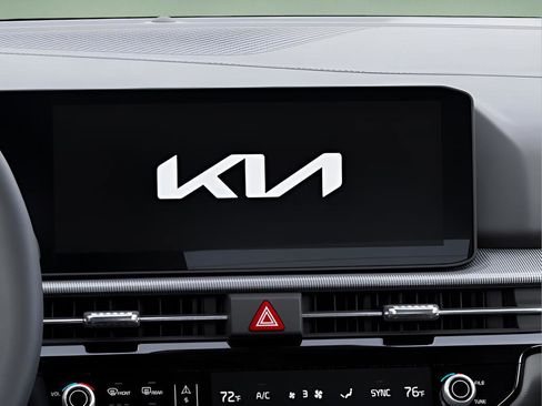 New 2026 Kia Sportage EX image 39