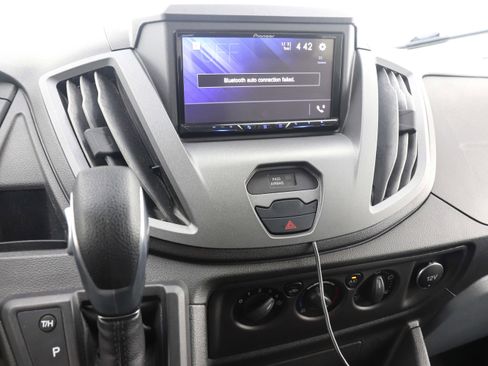 Used 2017 Ford Transit 350 XLT image 23