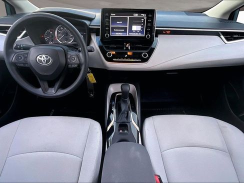 Used 2020 Toyota Corolla LE image 7
