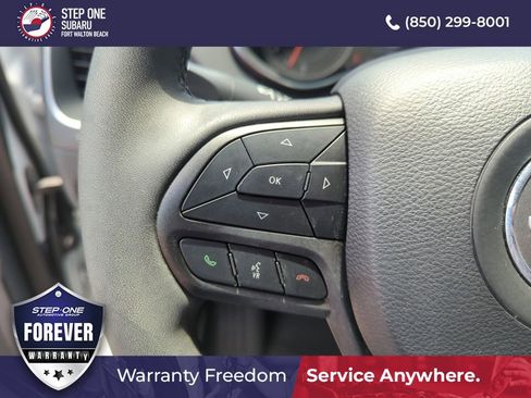 Used 2022 Jeep Cherokee Trailhawk w/ Sound & Nav Group AWD/4WD image 22