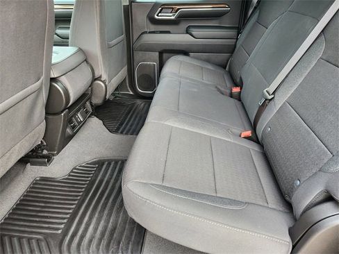 Used 2024 Chevrolet Silverado 1500 LT image 30