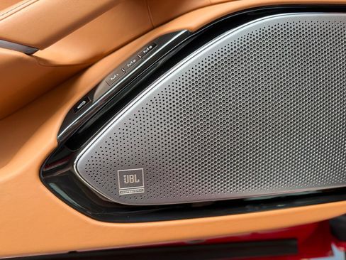 Used 2022 Ferrari Roma RWD image 28