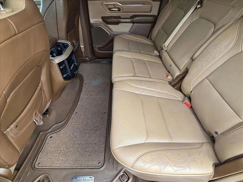 Used 2019 RAM 1500 Limited image 18