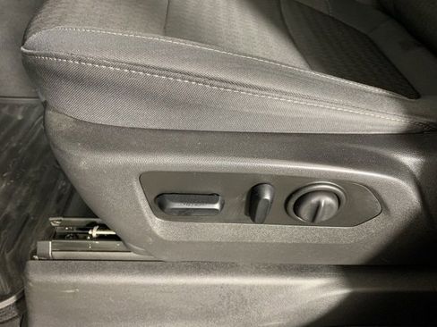 Used 2019 GMC Sierra 1500 SLE w/ SLE Value Package image 14