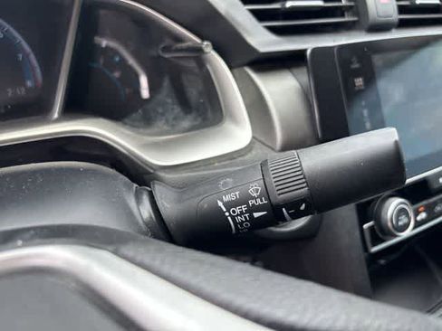 Used 2018 Honda Civic EX image 18