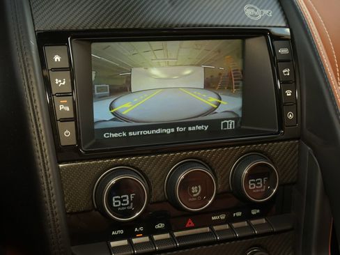 Used 2017 Jaguar F-TYPE SVR AWD/4WD image 23