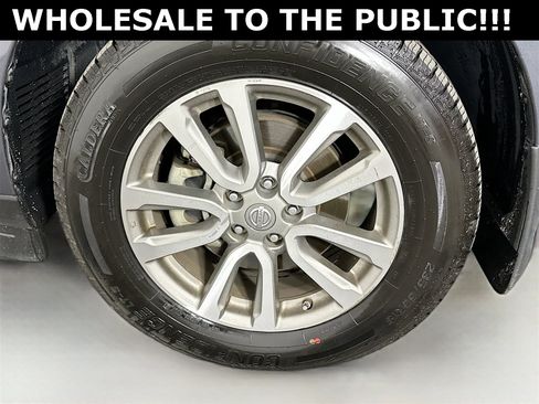 Used 2013 Nissan Pathfinder SV image 31