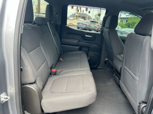 Used 2021 Chevrolet Silverado 1500 LT AWD/4WD image 22