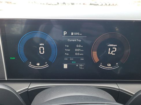 New 2026 Hyundai Santa Fe SE image 22