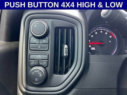 Used 2025 Chevrolet Silverado 2500 W/T AWD/4WD image 14
