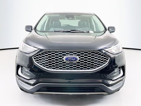 Used 2024 Ford Edge SEL image 2