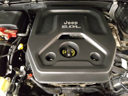 Used 2020 Jeep Wrangler Unlimited Sport S image 30