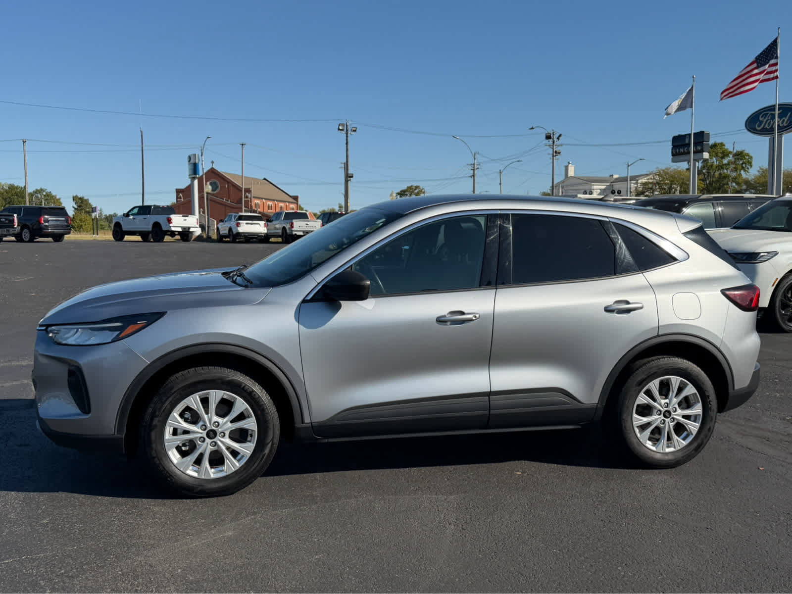 Used 2024 Ford Escape Active AWD/4WD image 1