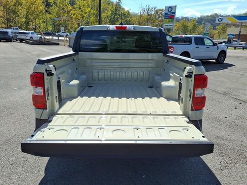 New 2025 Ford Maverick XLT w/ Equipment Group 301A image 29