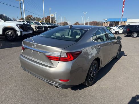 Used 2018 Lexus ES 350 image 5