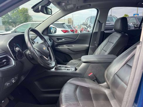 Used 2019 Chevrolet Equinox Premier AWD/4WD image 16