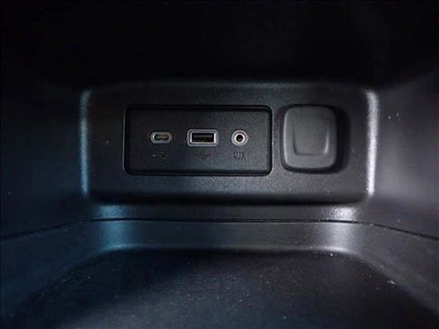 Used 2024 Chevrolet Equinox LT image 21