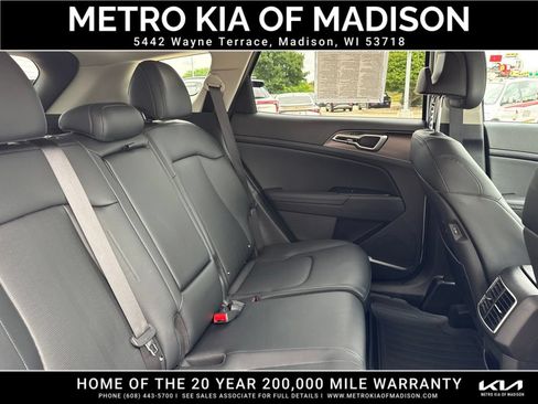 Used 2026 Kia Sportage EX FWD image 43