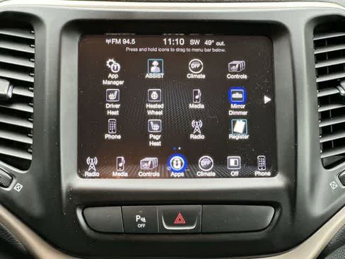 Used 2018 Jeep Cherokee Limited w/ Trailer Tow Group AWD/4WD image 12