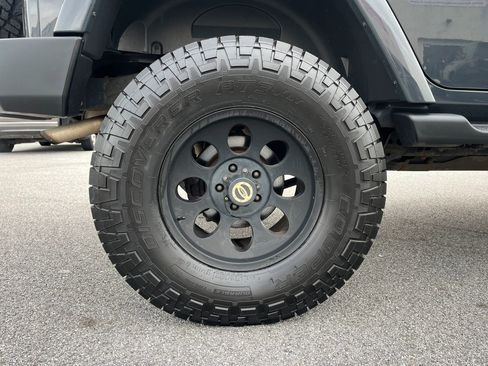 Used 2016 Jeep Wrangler Unlimited Sport image 31