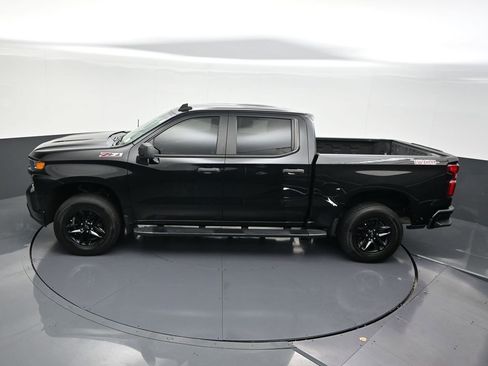 Used 2021 Chevrolet Silverado 1500 Custom Trail Boss w/ Midnight Edition image 16