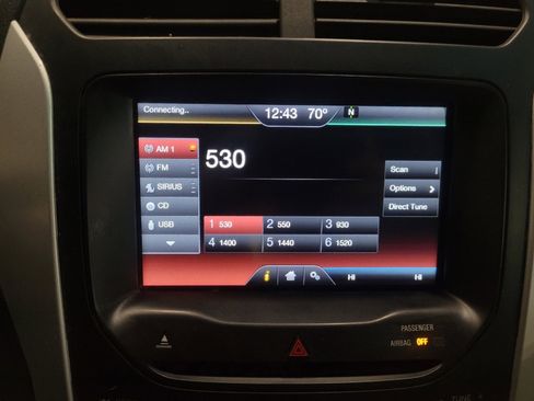 Used 2014 Ford Explorer XLT w/ Equipment Group 202A image 25