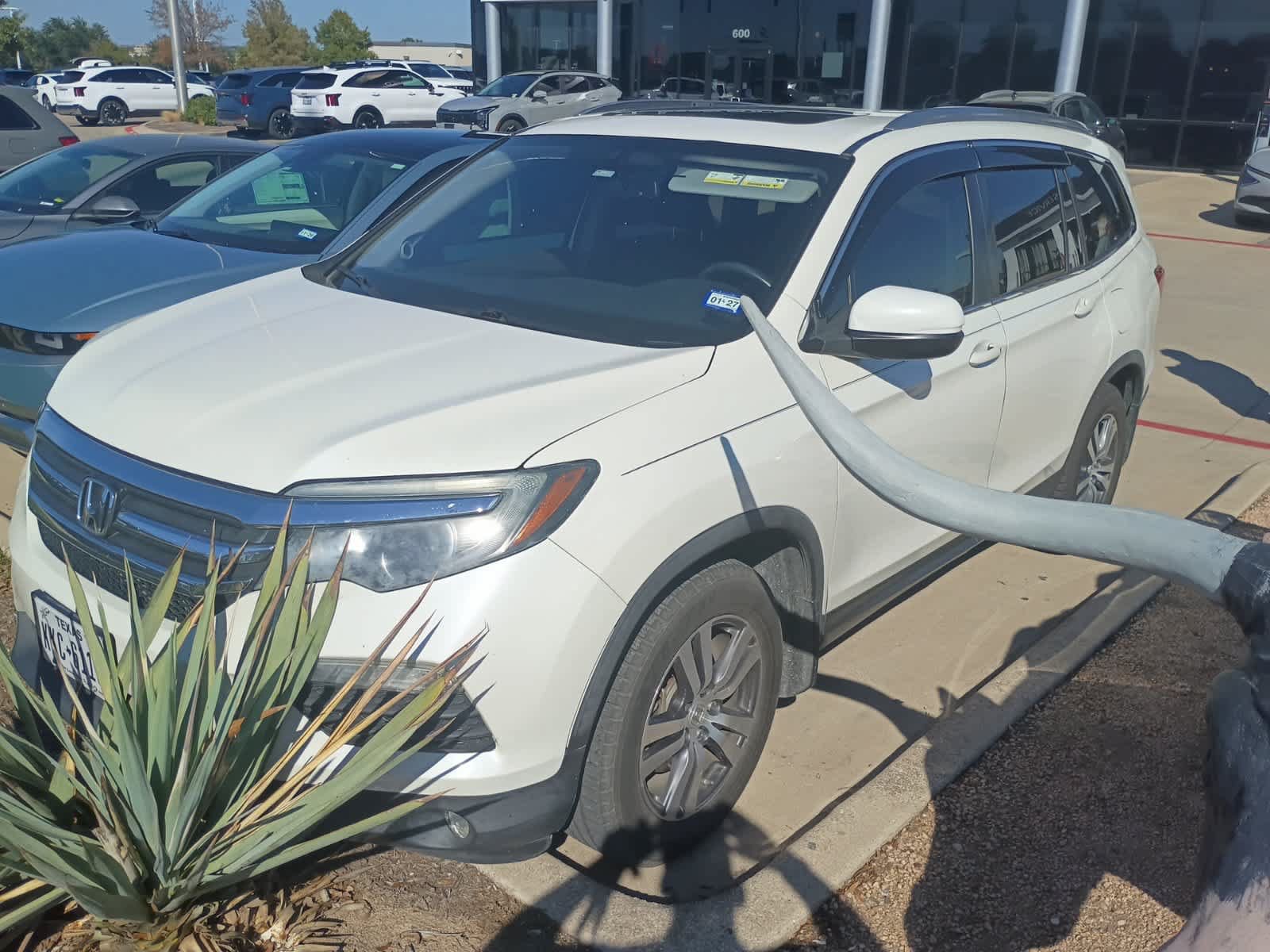 Used 2017 Honda Pilot EX-L image 1