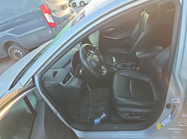 Used 2022 Toyota Corolla XLE FWD image 12