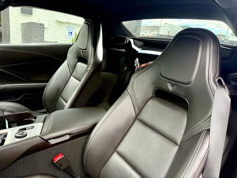 Used 2019 Chevrolet Corvette Z06 image 24