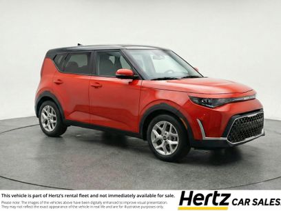Used 2025 Kia Soul LX w/ LX Technology Package